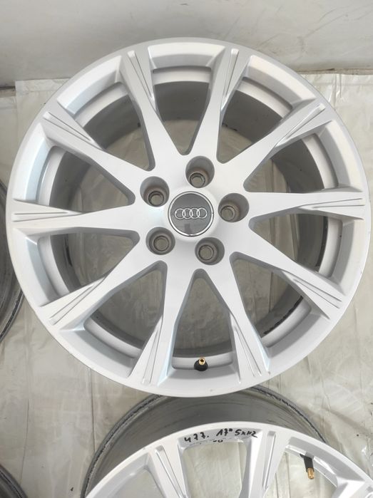 477 Felgi aluminiowe ORYGINAŁ AUDI R 17 5x112 otwór 66,6 Bardzo Ładne