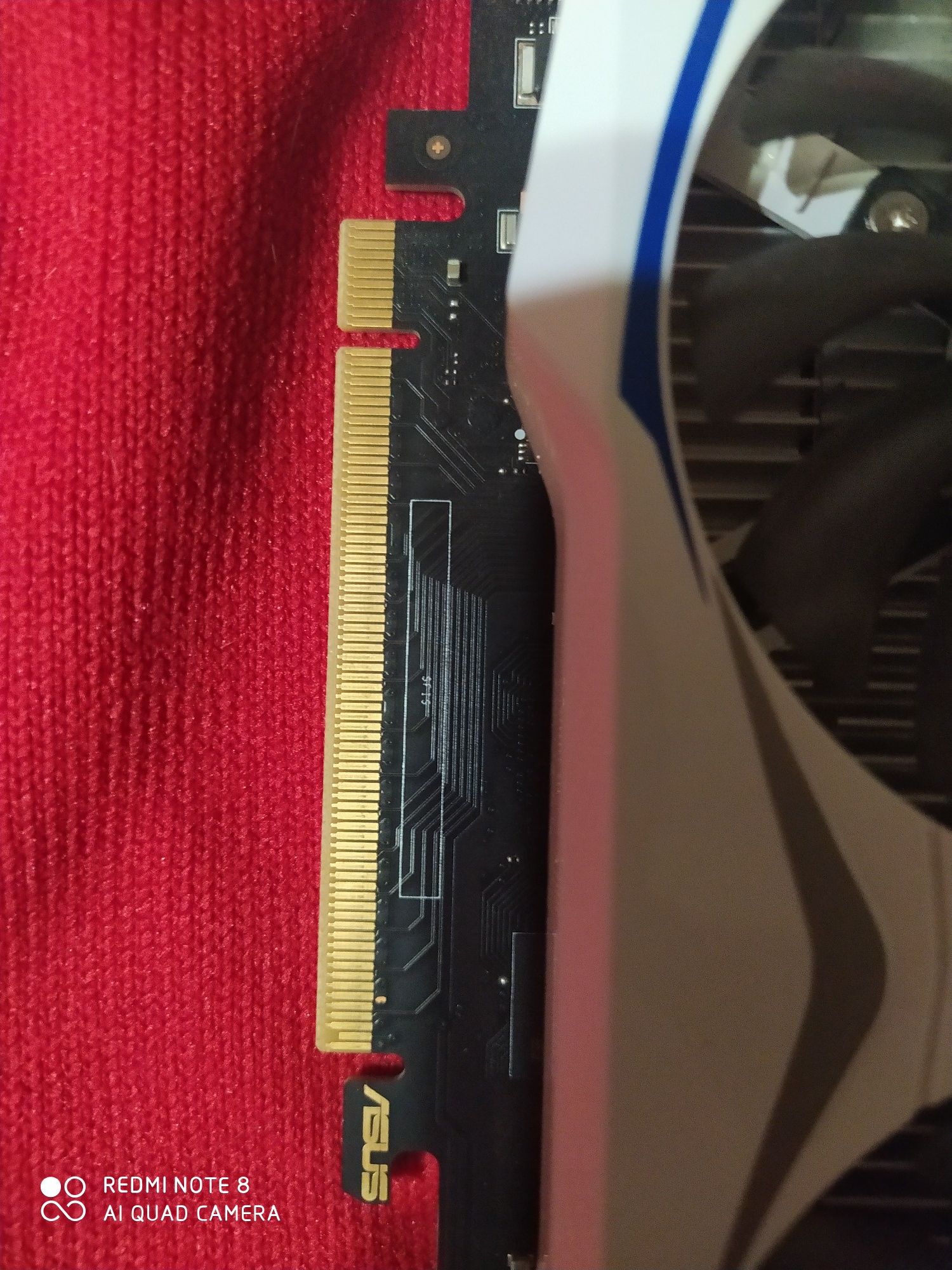 Видеокарта Asus GTX 950 2GB Inno 3d 1060 3GB DDR5