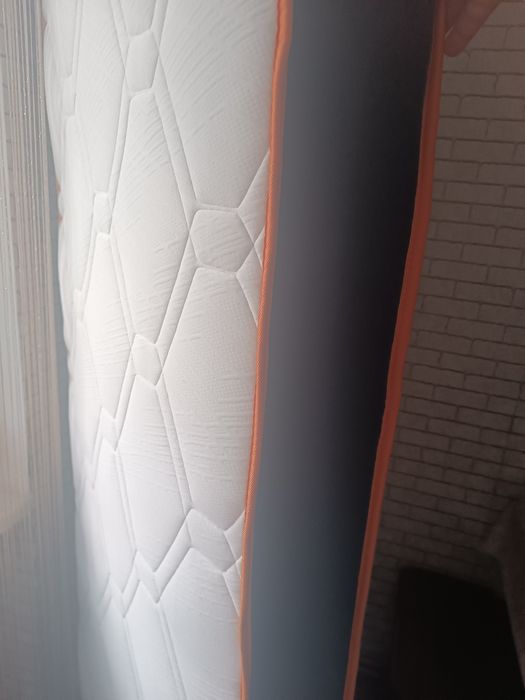 Ортопедичний матрас