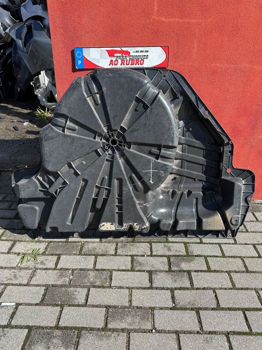 Fundo da mala renault megane 3 se