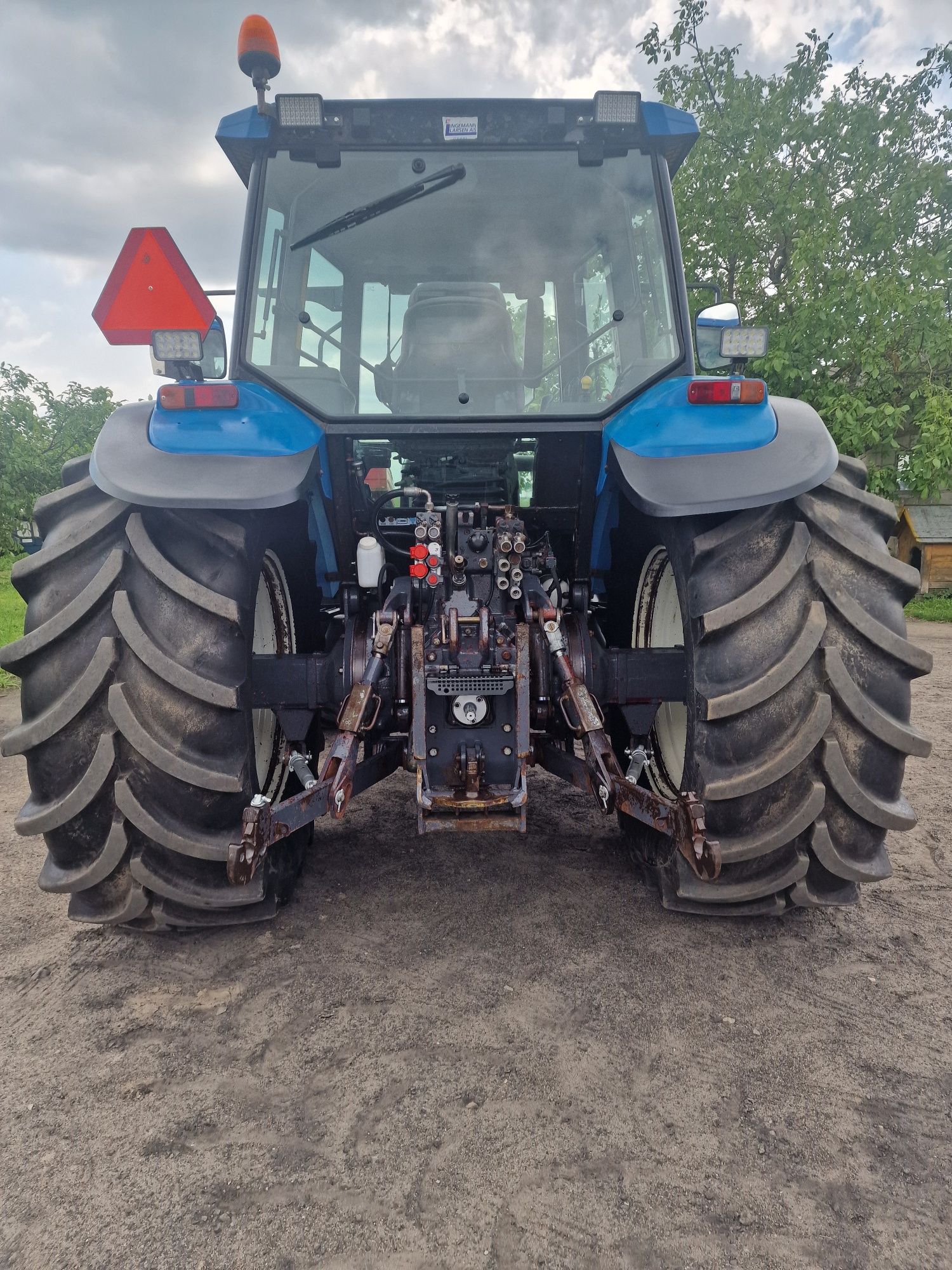 Ciągnik New Holland 8560 r.p 1999