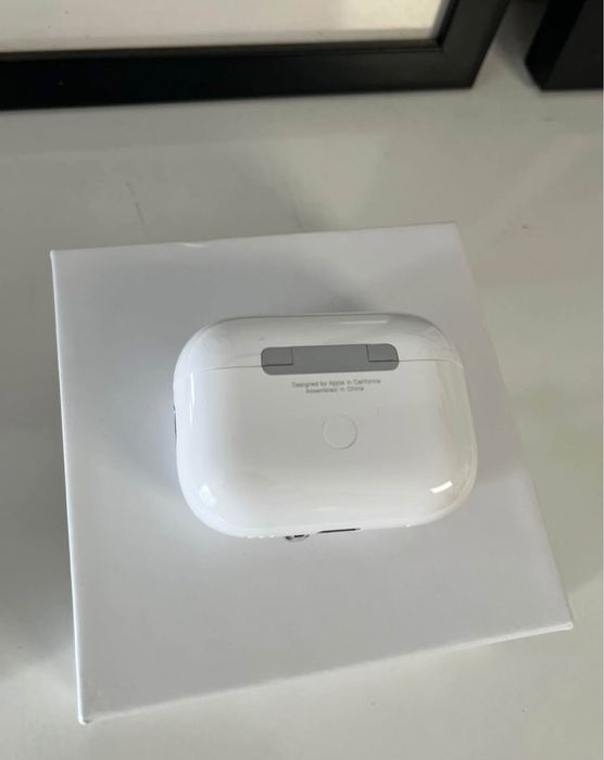 apple airpods pro 2.... vendo porque adquirir o mais novo!