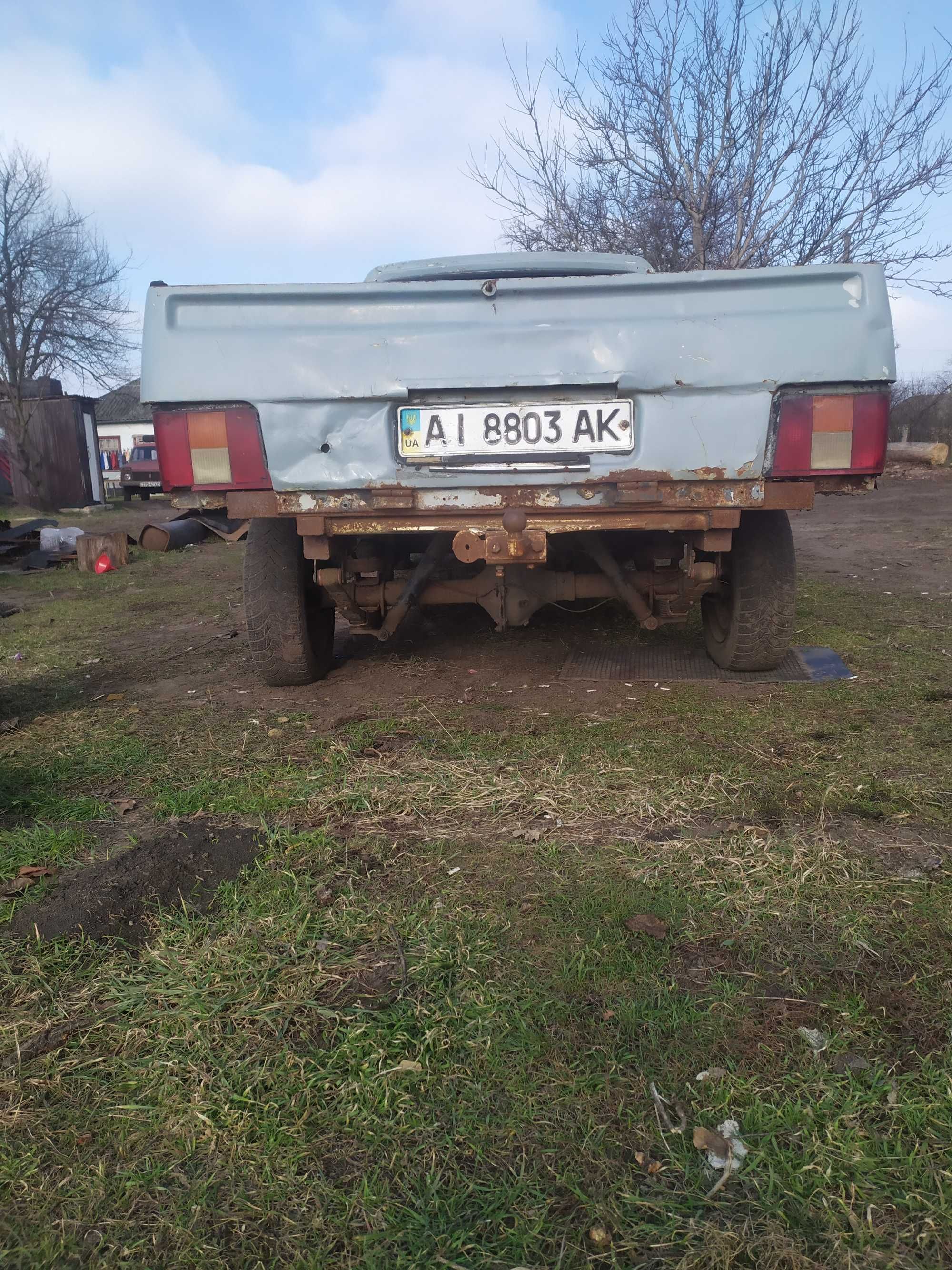 Продам авто для роботи Иж ода 2717