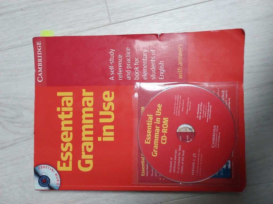 Cambridge Essentail grammar in use +CD