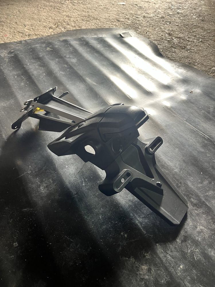 Suporte de matricula MT-09 Gen3