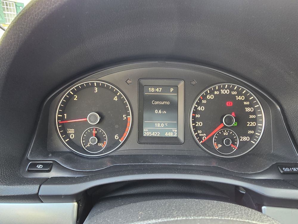 Volkswagen Scirocco 2.0 tdi dsg