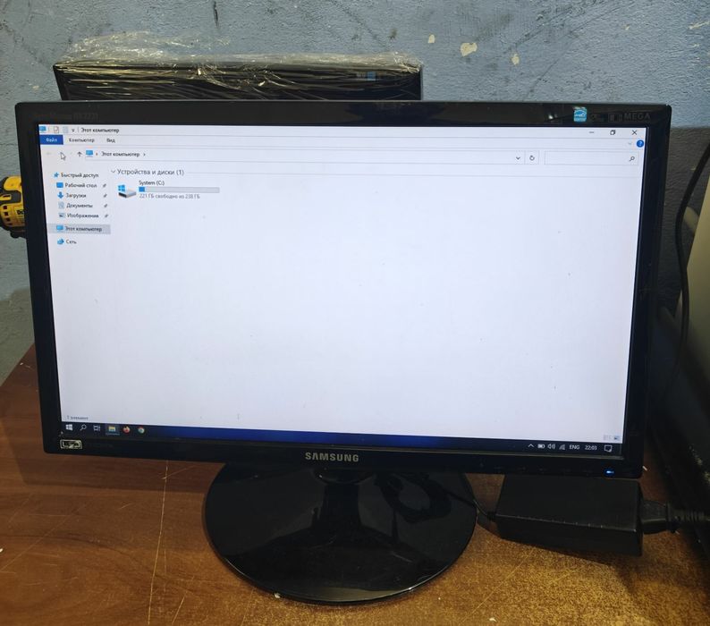 ЛЭД монитор samsung bx2231