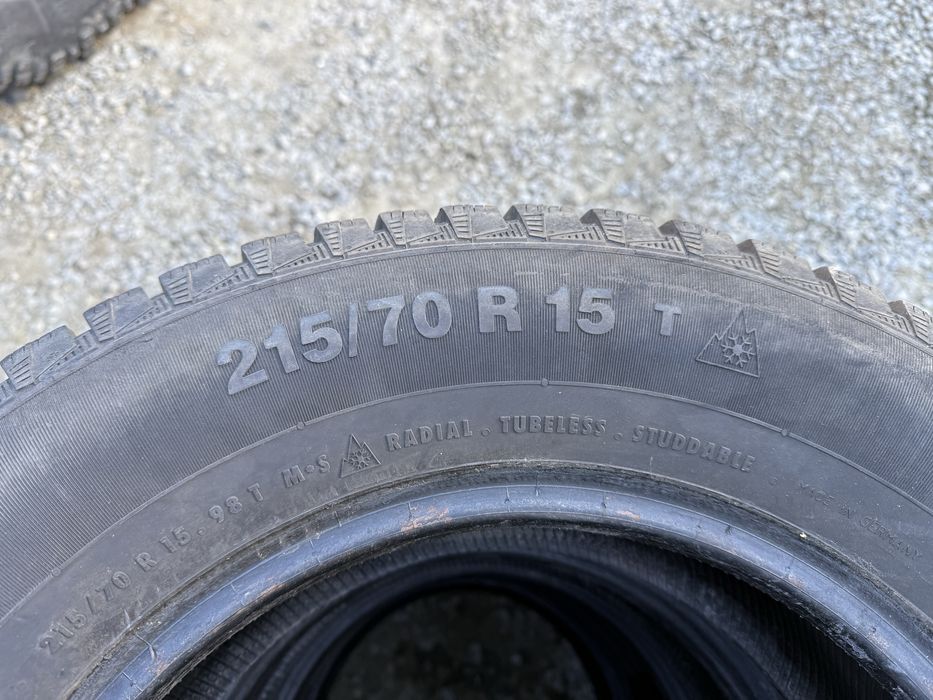 Зимова резина 215-70 р15 шип.