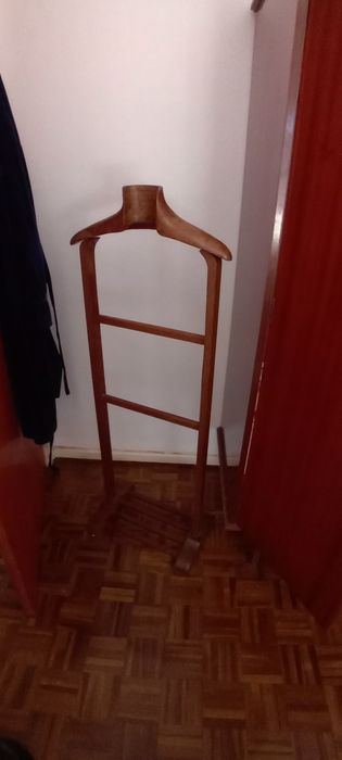 Vendo recheio de casa antiga.