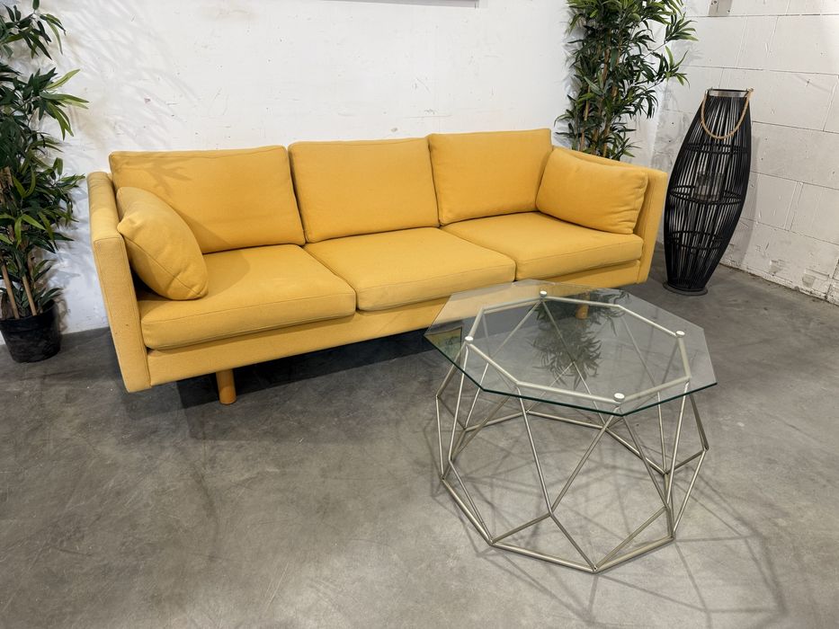 Piękna stylowa sofa trzyosobowa wygodna wysoka jakość dowóz wysyłka