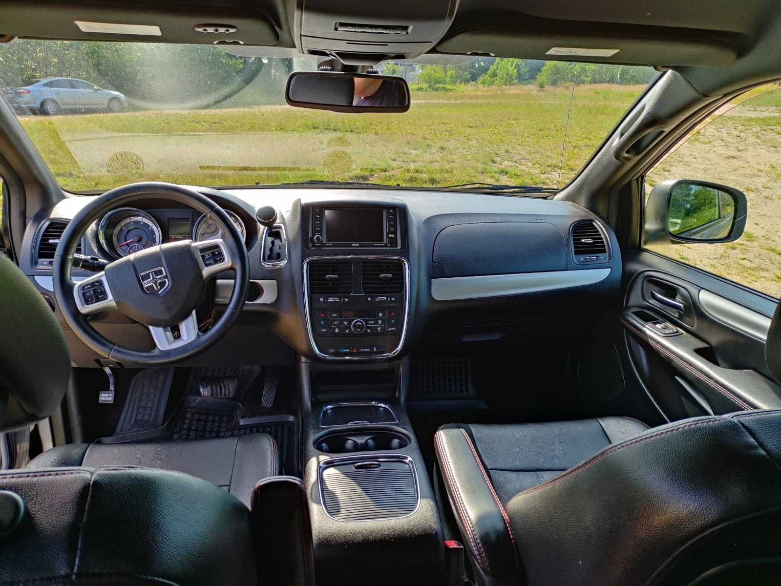 2019 Dodge grand Caravan GT- bogata wersja + nowe opony