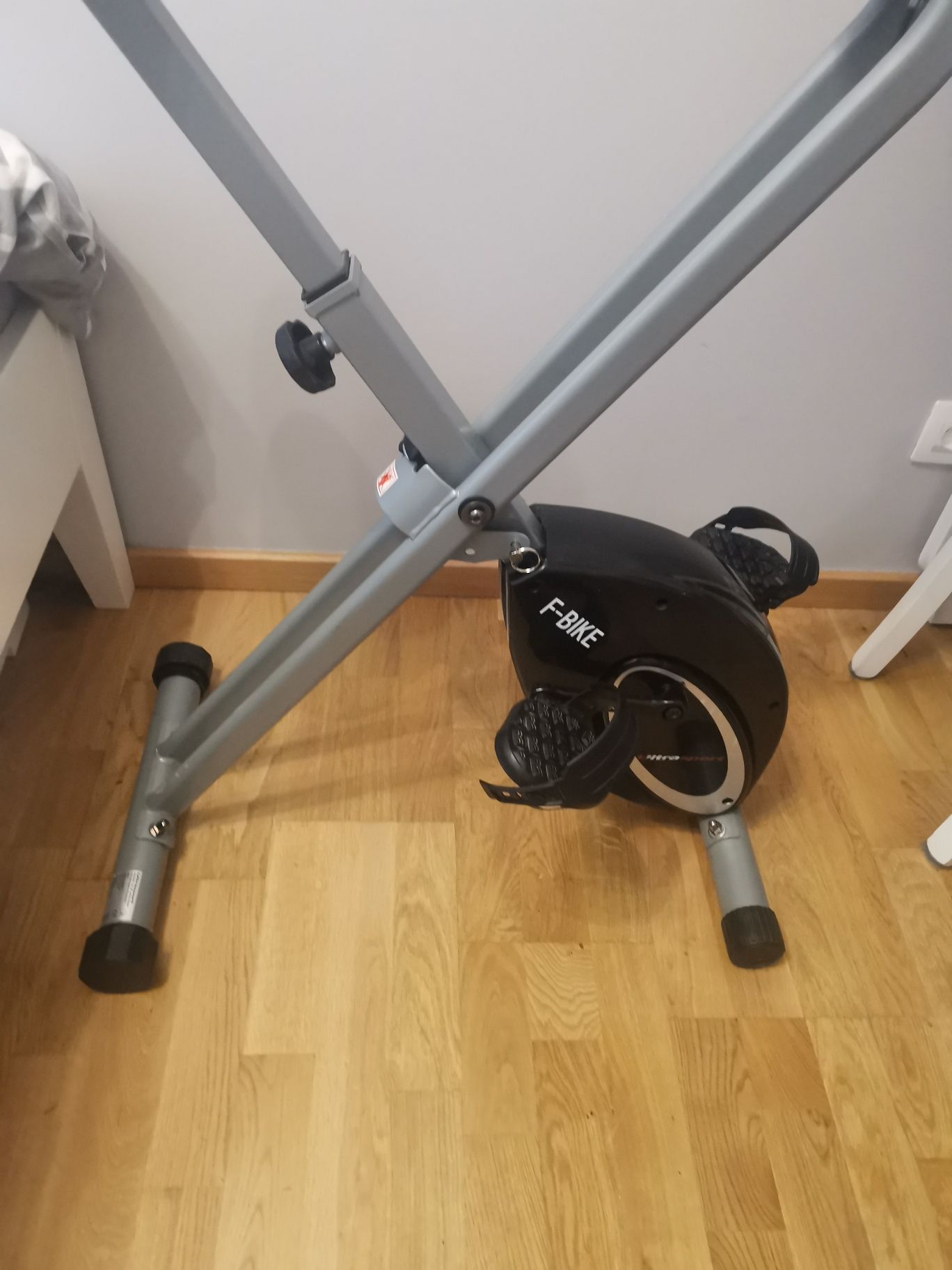 Rower treningowy ultrasport kompaktowy mały skladany