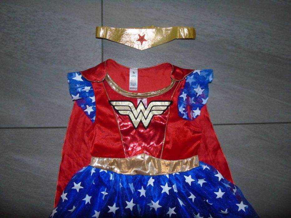 Strój sukienka Wonder Woman 5-6 lat