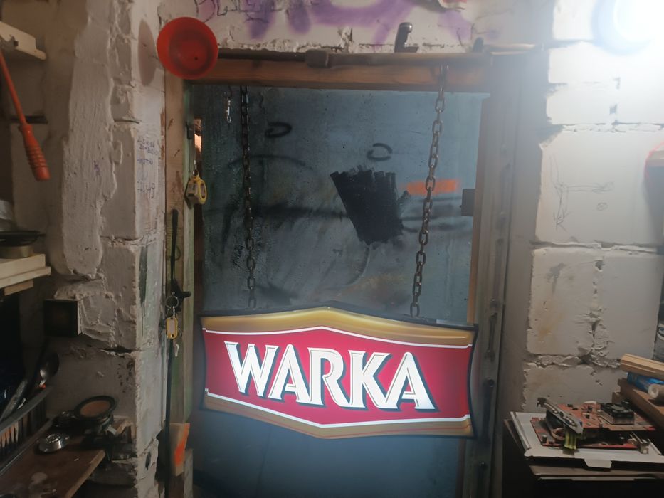 Reklama neon Warka