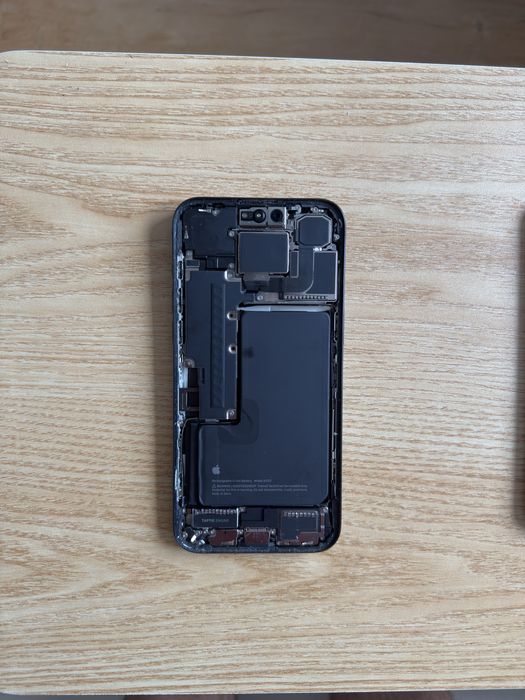 iPhone 15 Pro Max - Para peças