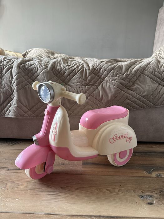 Беговел-мотоцикл