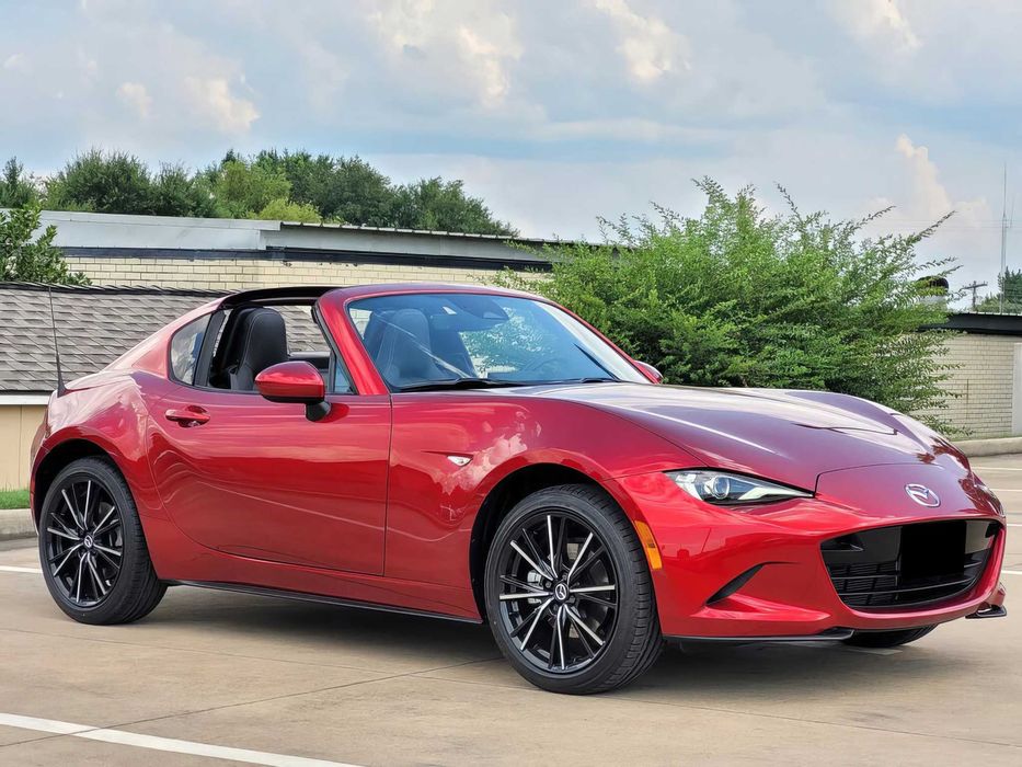 Mazda MX-5      2025