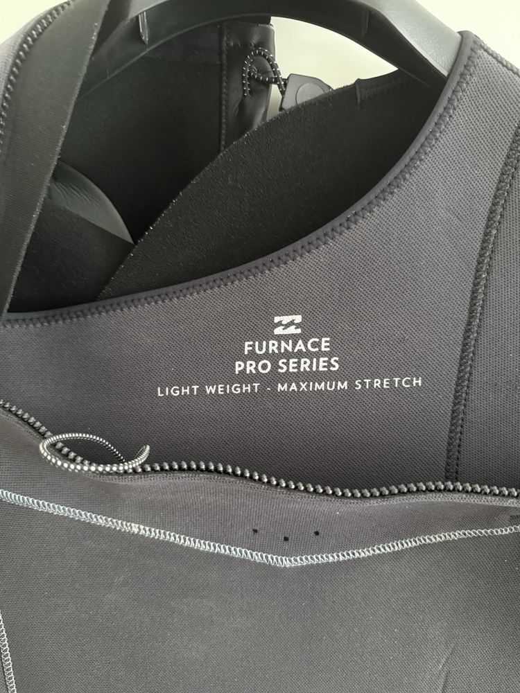 Fato de surf Billabong furnace pro L 4:3