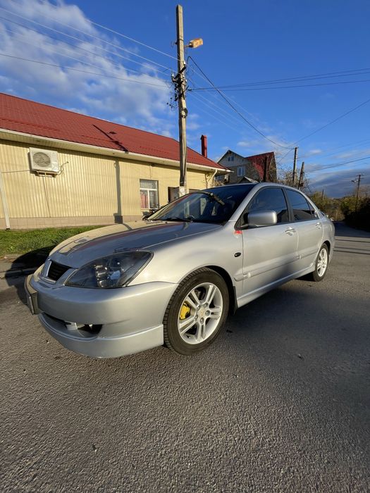 Mitsubishi Lancer