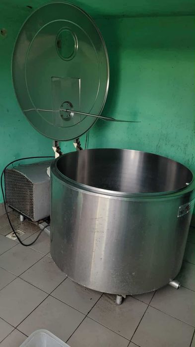 Zbiornik chłodzący do mleka 400L