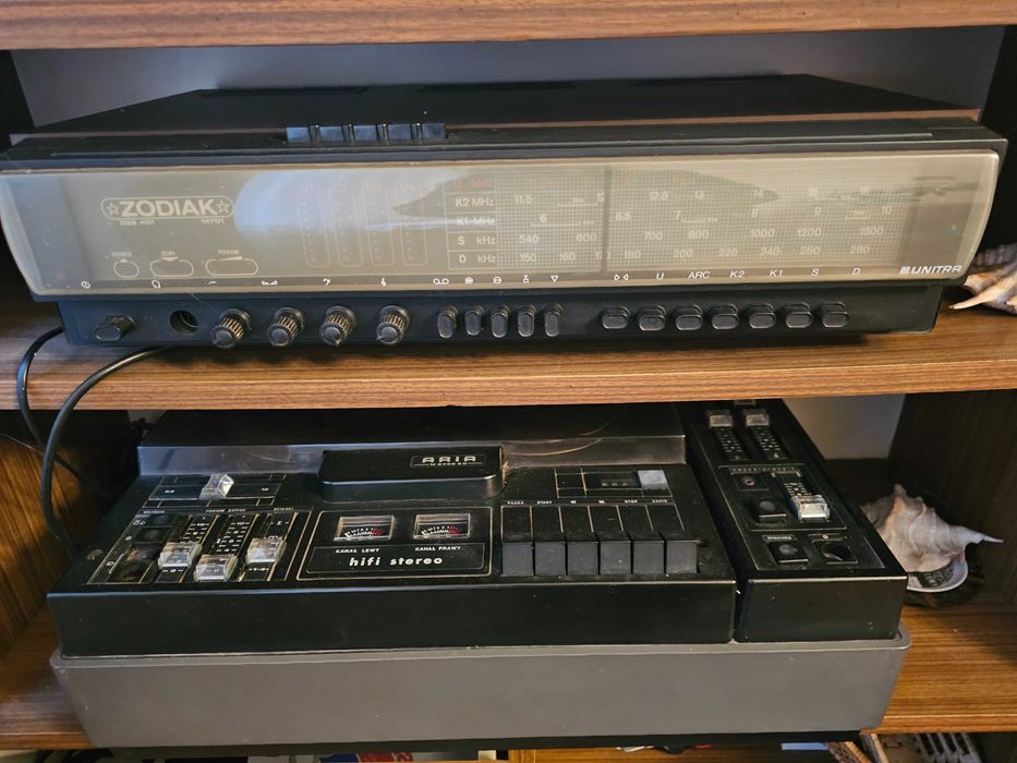 Meble PRL lata 4O do 70