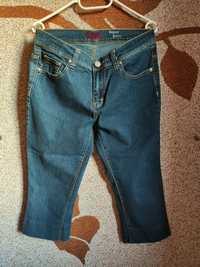 Spodnie dżinsowe do łydki