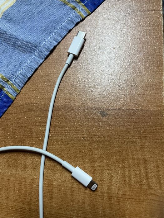 Iphone 8 plus c/Cabo, Fone e capa.