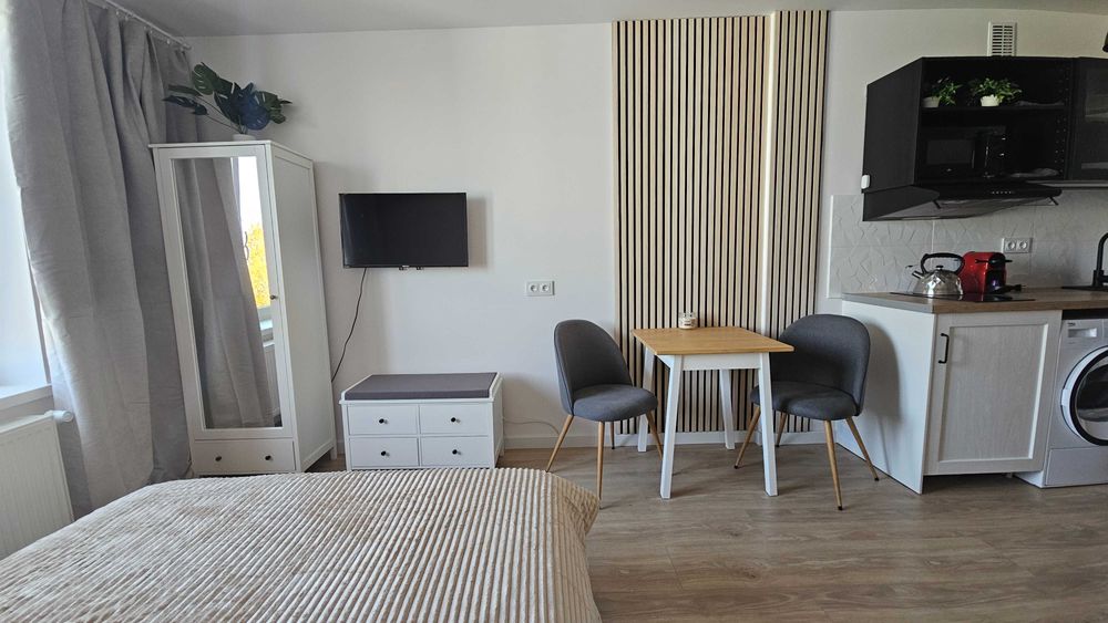Apartament Dzielna -studio, ,20min STARE MIASTO pieszo.Po Remoncie