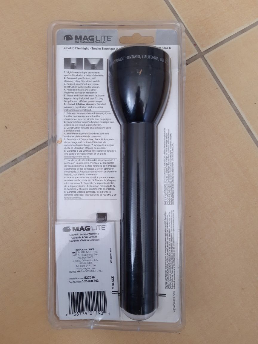 Latarka MAGLITE, patrolowa, szperacz, dla służb ochronnych lub munduro