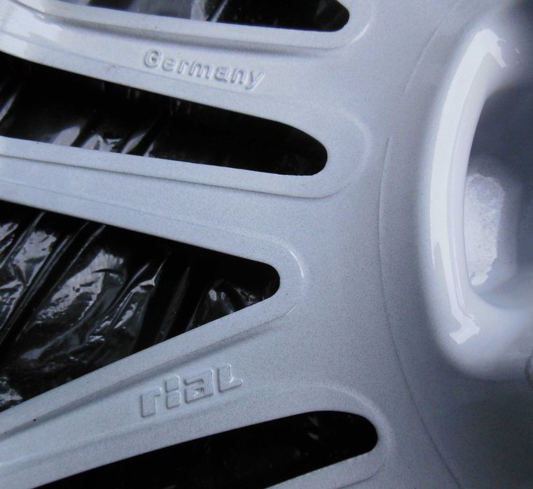 Prawdziwy rarytas alu 17 cali 4 x 100 UNIKATOWE  niemieckie RIAL opony