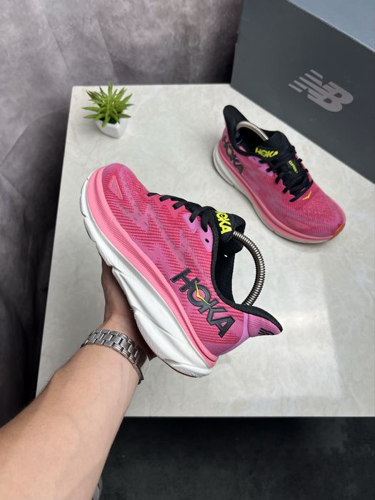 Кроссовки Hoka Clifton 9 Розмір 39 Original Взуття