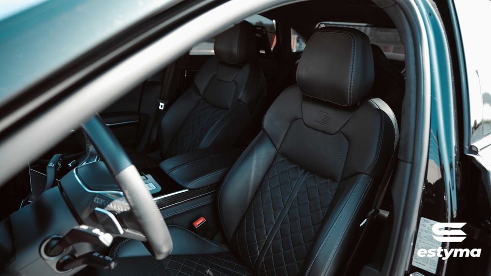 Wynajem samochodu, wypożyczalnia samochodów Estyma - Audi S8