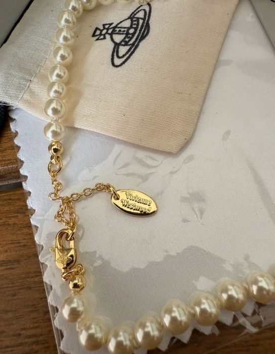 Colar Vivienne Westwood