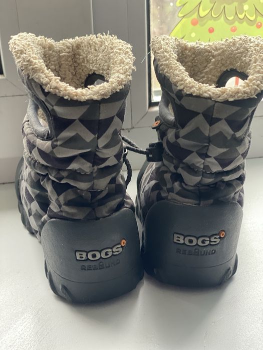 Черевики зимові bogs