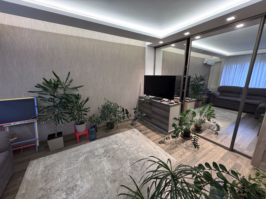 Здам 4-к квартиру з ремонтом Фрунзенський Донецьке шосе