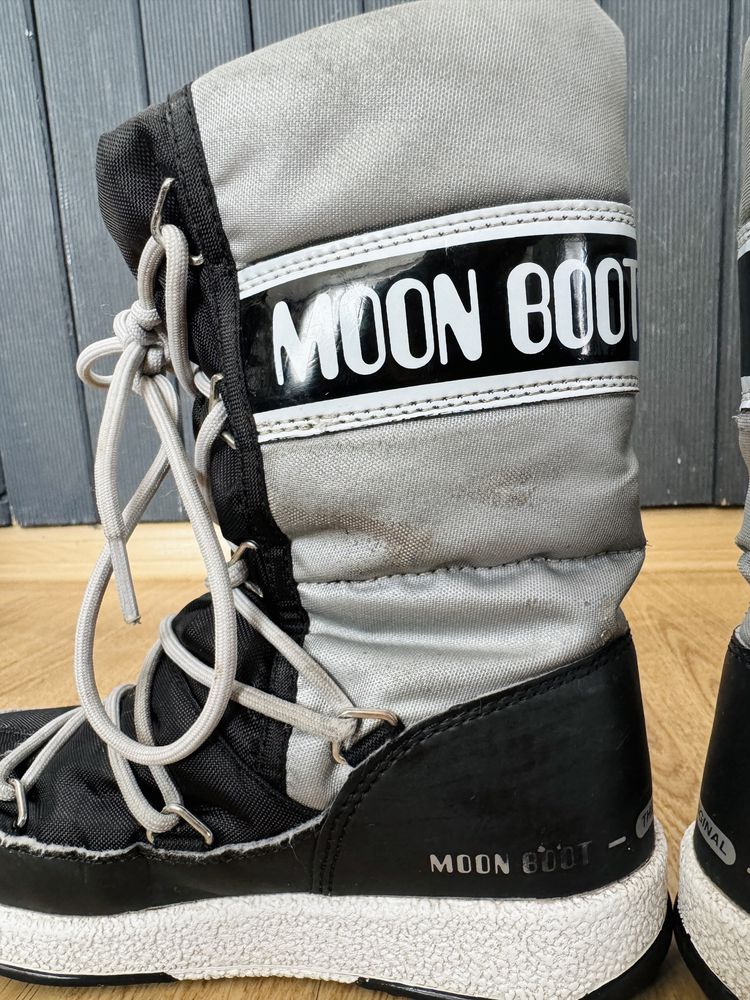 Moon Boot śniegowce r. 31 czarno-srebrne