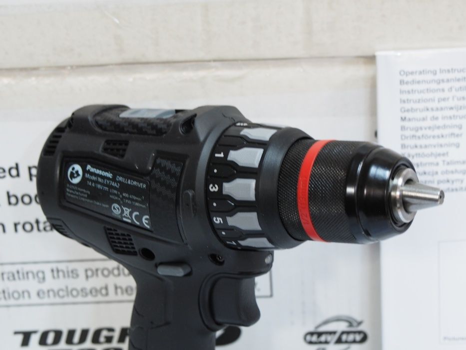 Bezszczotkowa wkretarka PANASONIC EY 74 A2 bez bateria 14,4v 18v