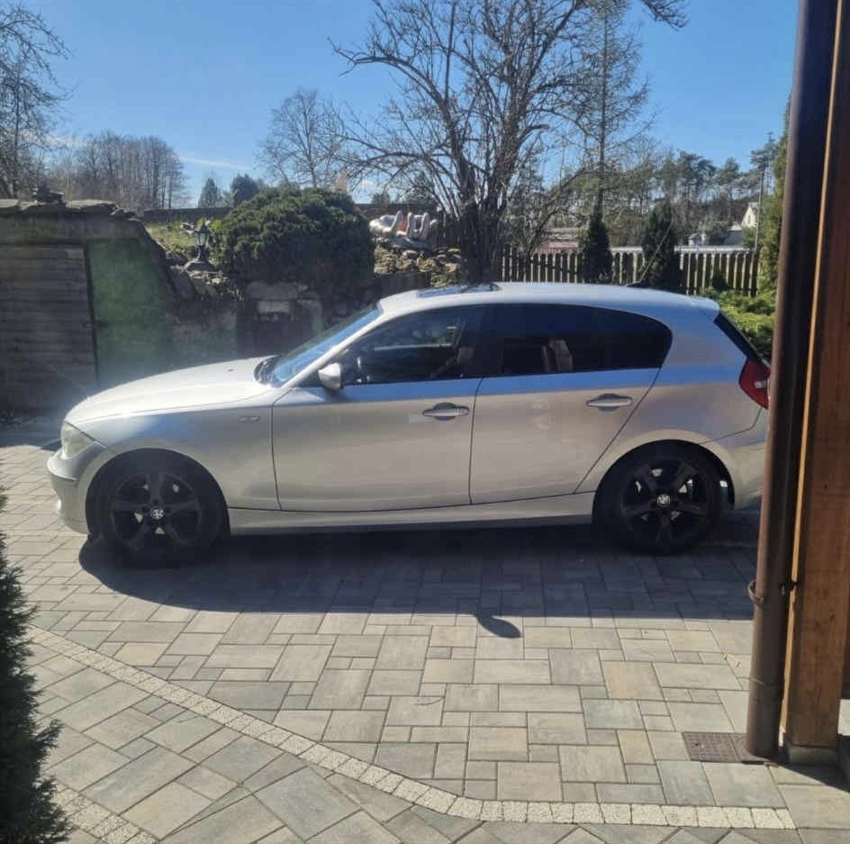 Sprzedam Auto BMW 120D