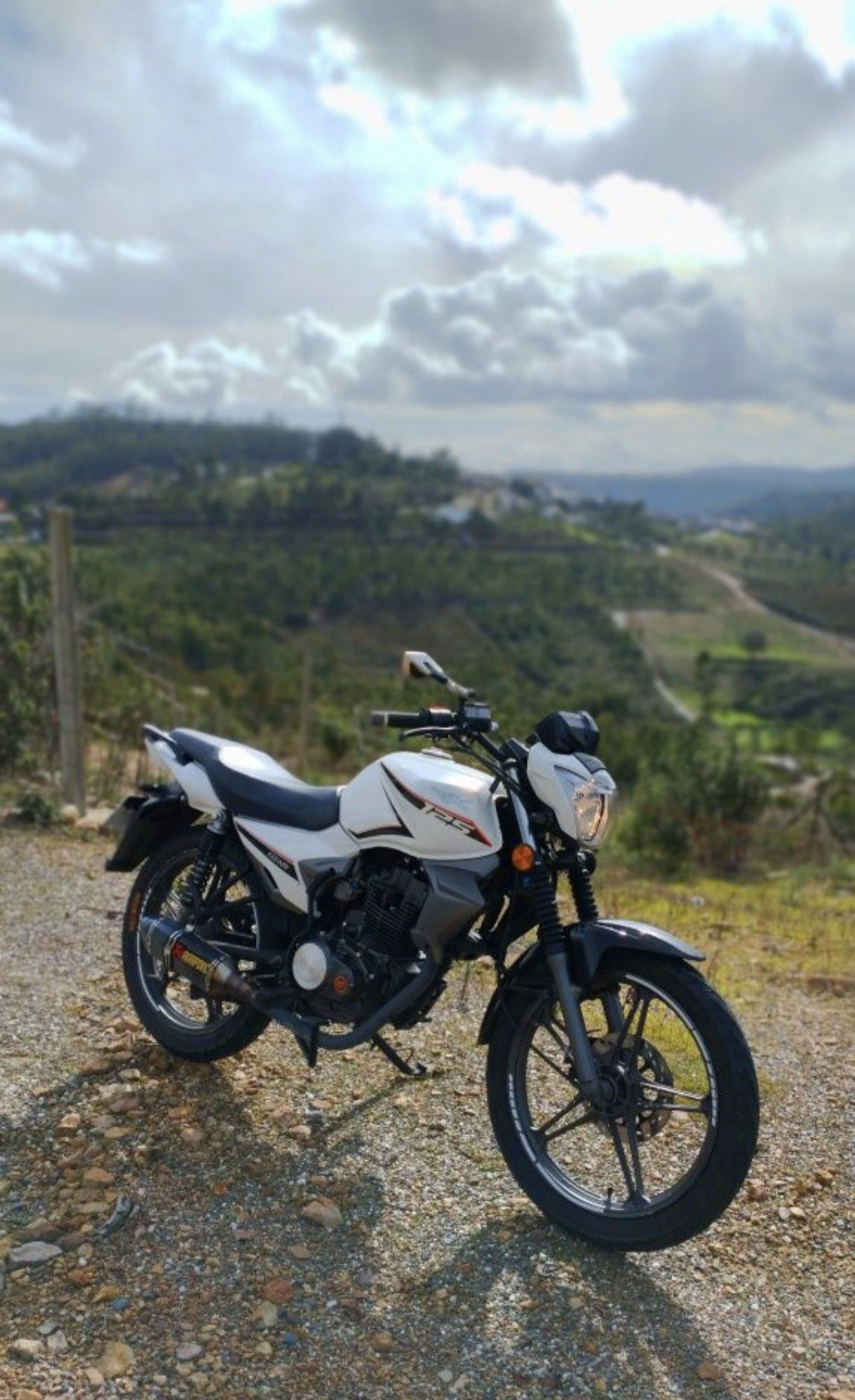 Keeway RK 125, Despachar