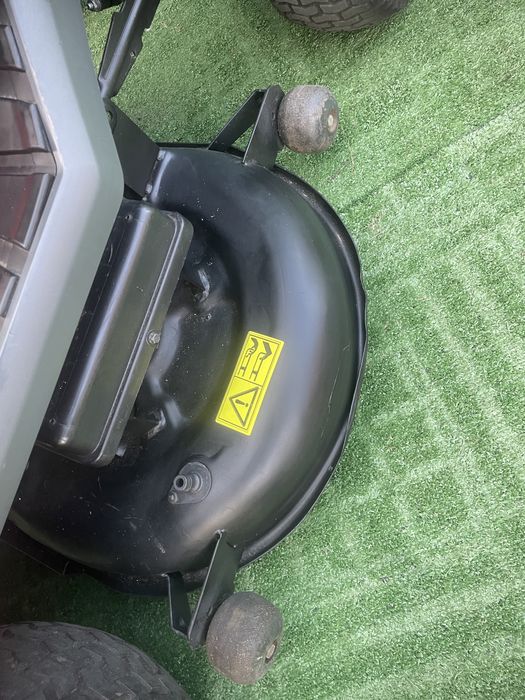 Traktorek kosiarka Castel Garden 22 KM V2 B&S Hydro Kosz