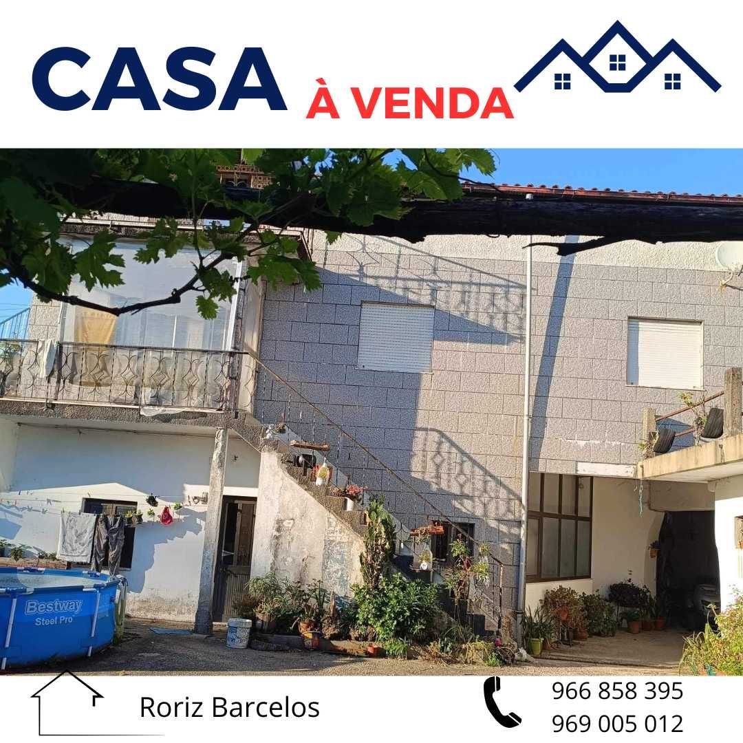 CASA GRANDE  muito bem situada em Roriz Barcelos