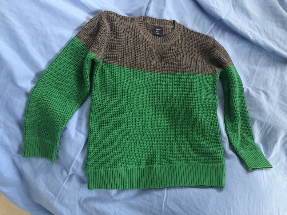 Sweter chlopiec GAP 6-7 lat