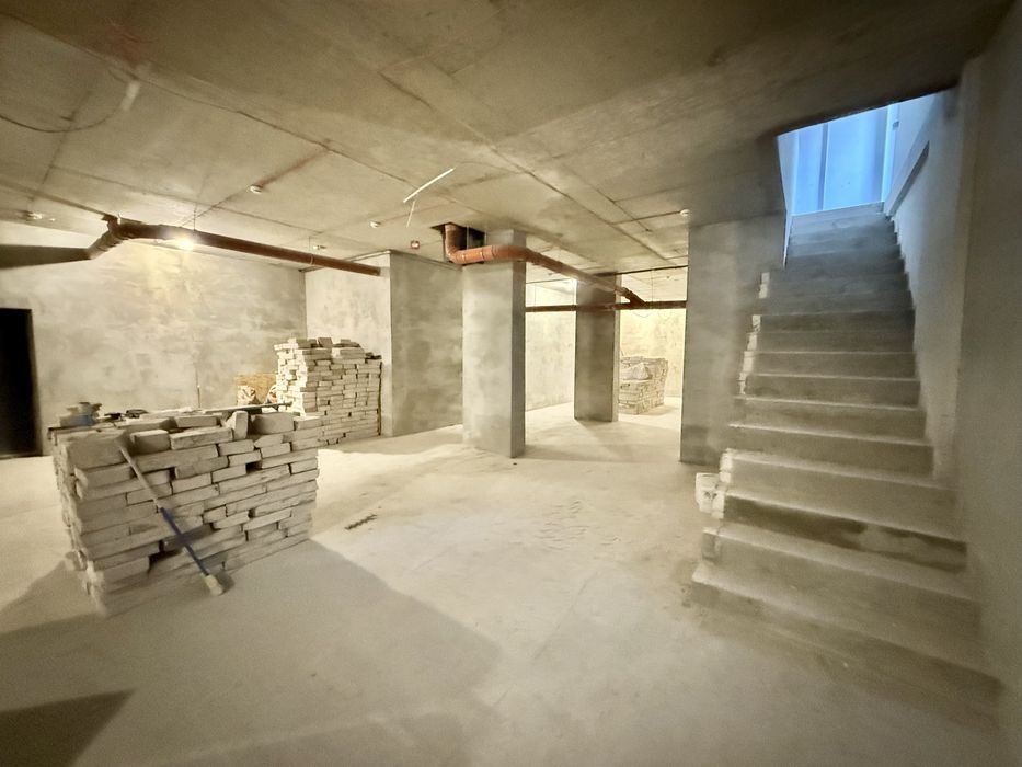 Оренда приміщення на Чорновола в новобудові Авалон біля Ашану