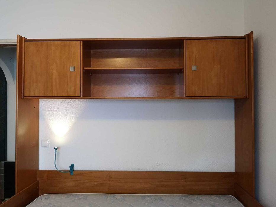 móvel com cama de solteiro