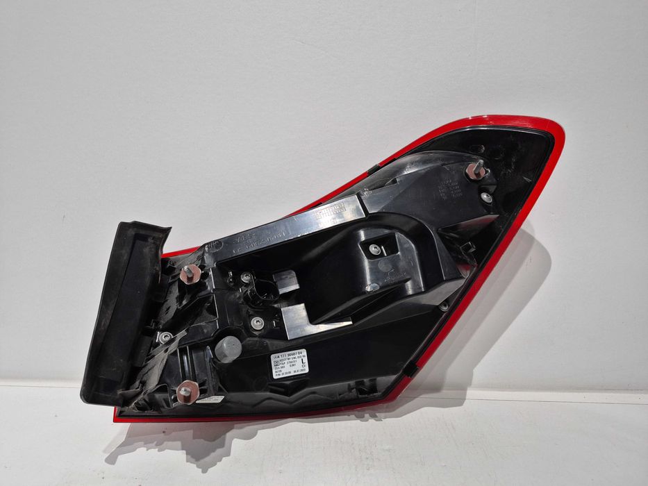 Mercedes Klasa A W177 Sedan 22- Lift Lampa lewa tył FULL LED EU 5PIN