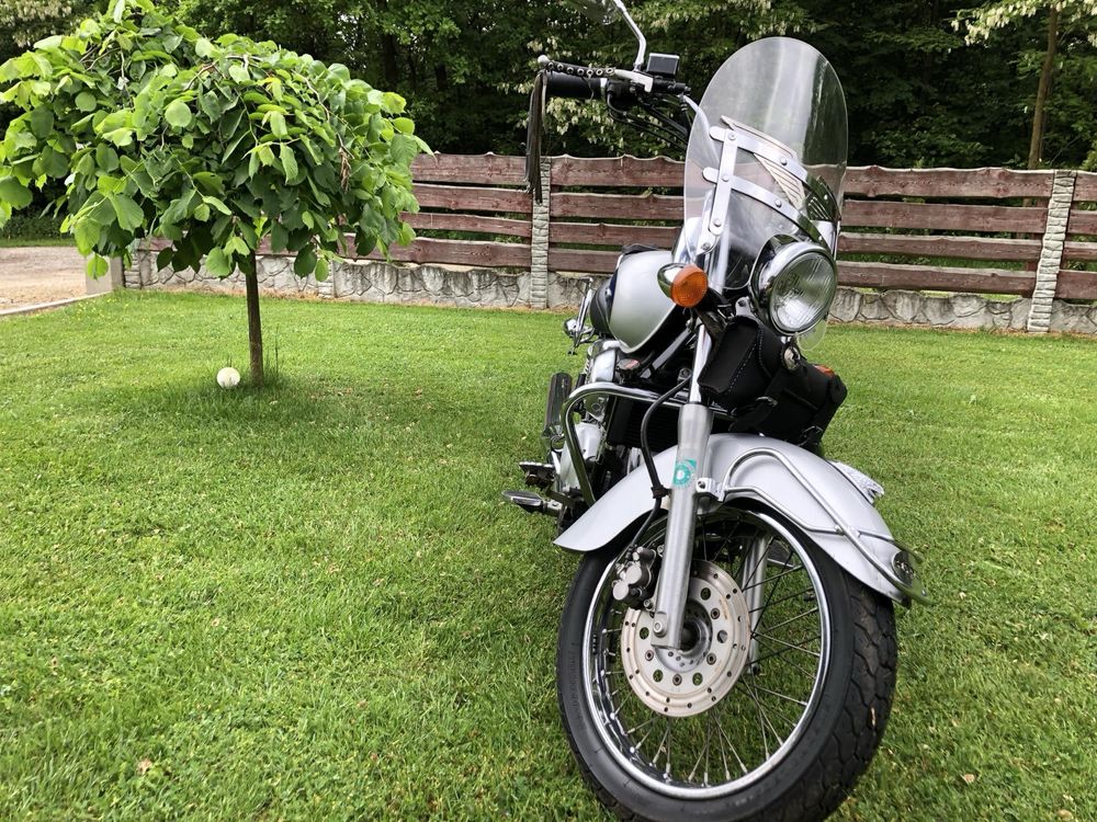 Honda shadow 125