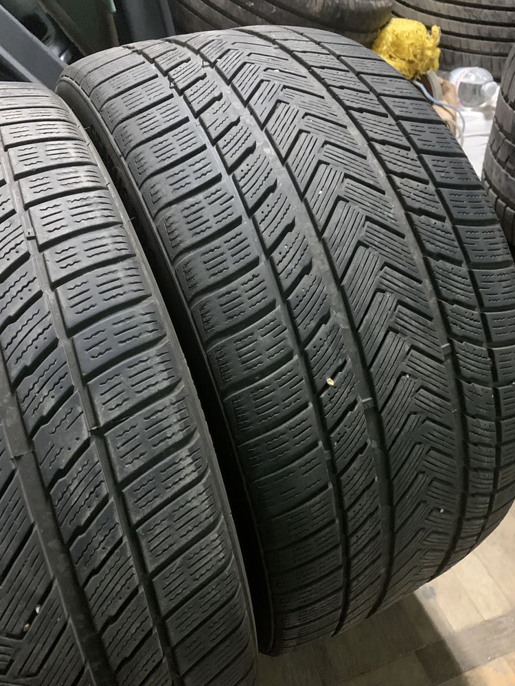 295/30 R22 Gripmax status pro winter