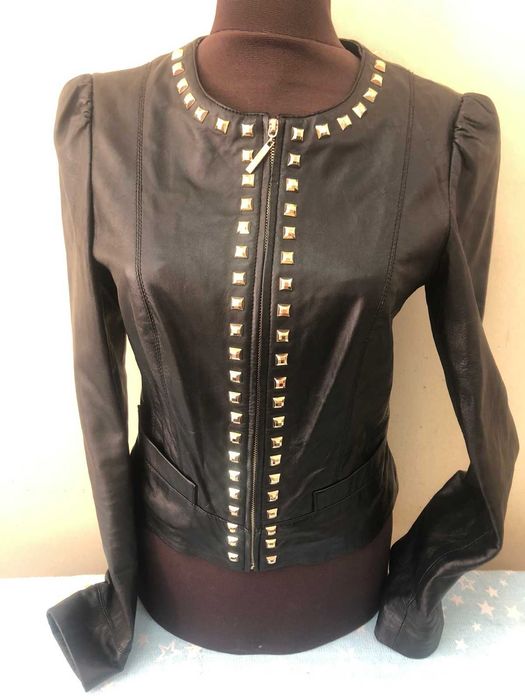 Костюм жіночий з натуральноі шкіри  Love    Republic