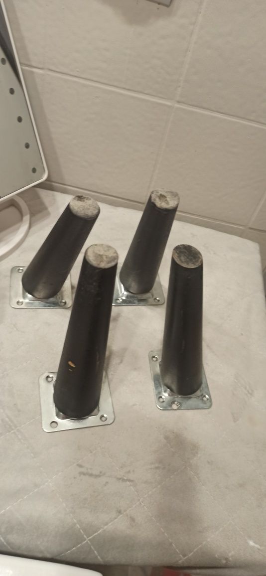 Nogą dębowa skośna buk 4 szt