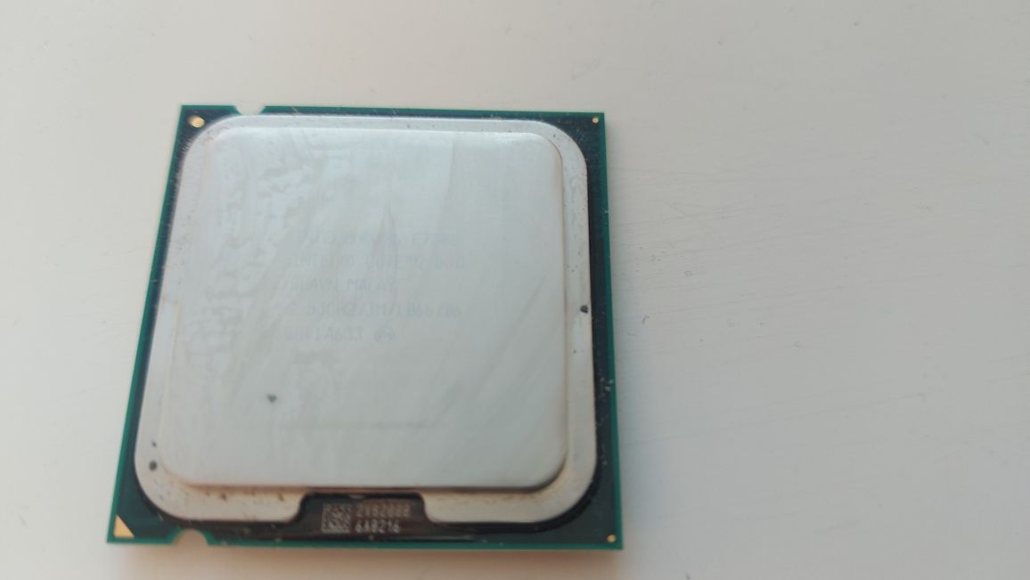 Intel Core2 Duo E7200